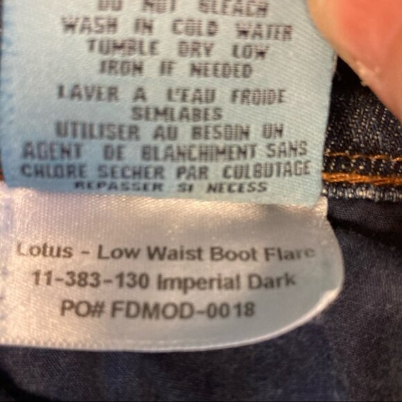 FIDELITY Sz 34  Low Waist Boot Flare Mid Wash Japan Fabric Jeans - Picture 8 of 8